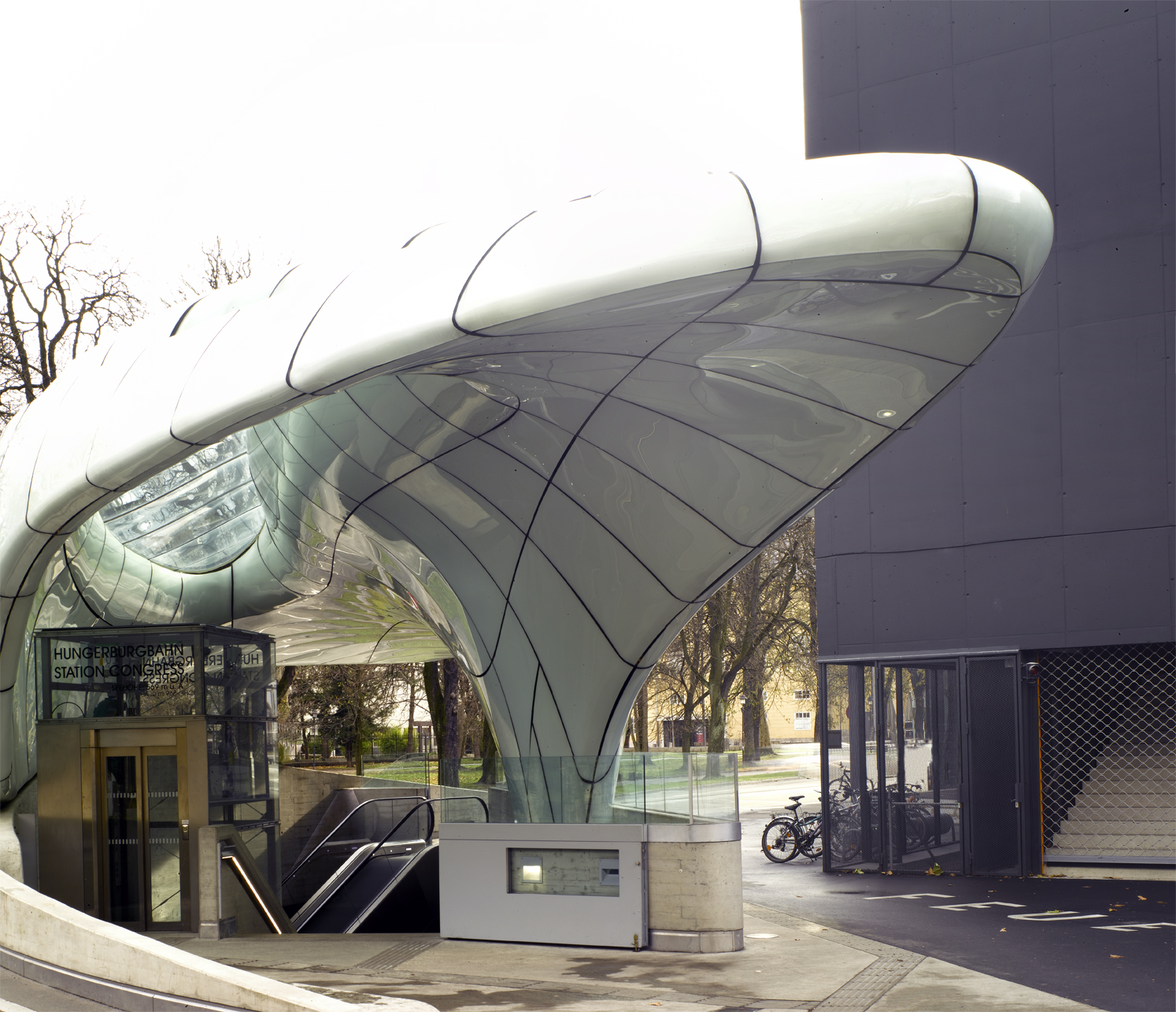 Insbruck Talstation Hungerburgbahn Zahad Hadid